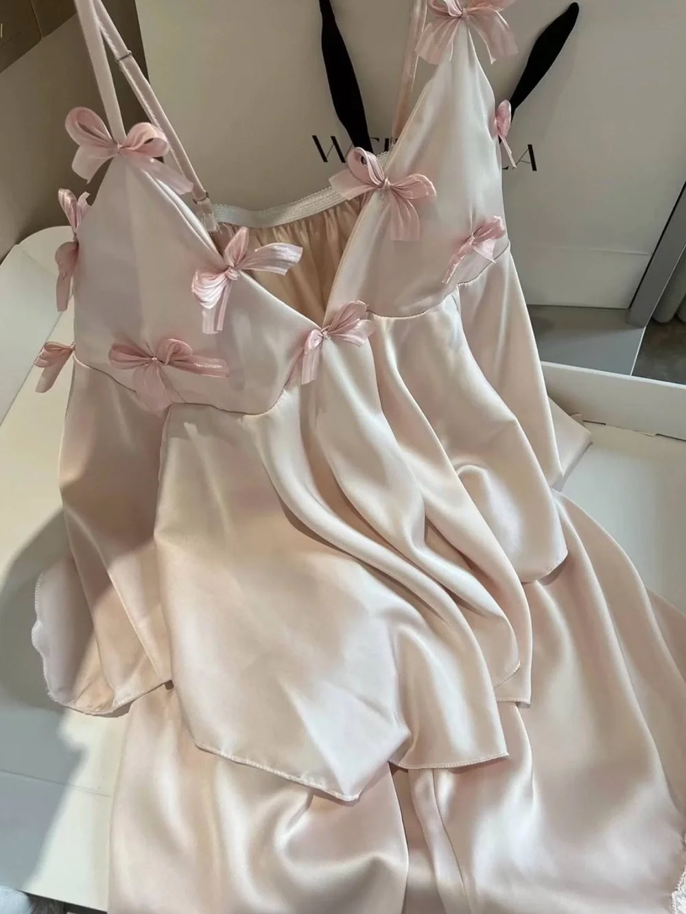 Delicate Bow Satin Cami & Short Sleep Set in Light Pink
